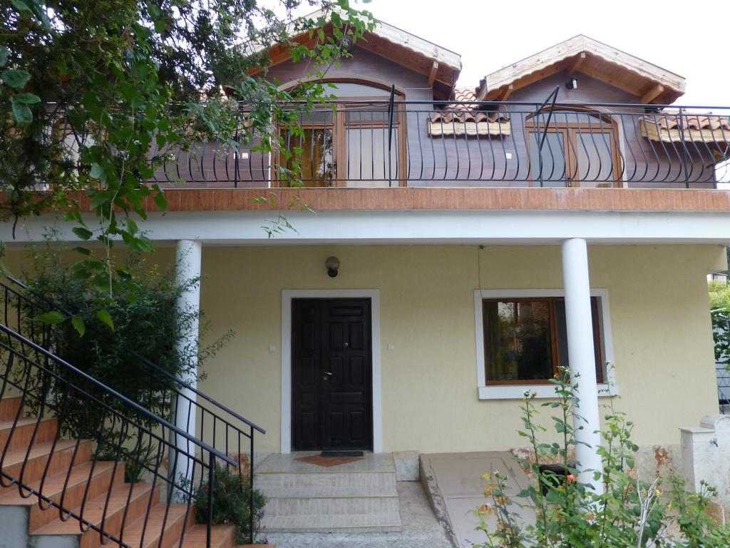 Guest House Yoanna Balchik Ngoại thất bức ảnh