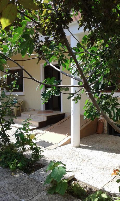 Guest House Yoanna Balchik Ngoại thất bức ảnh
