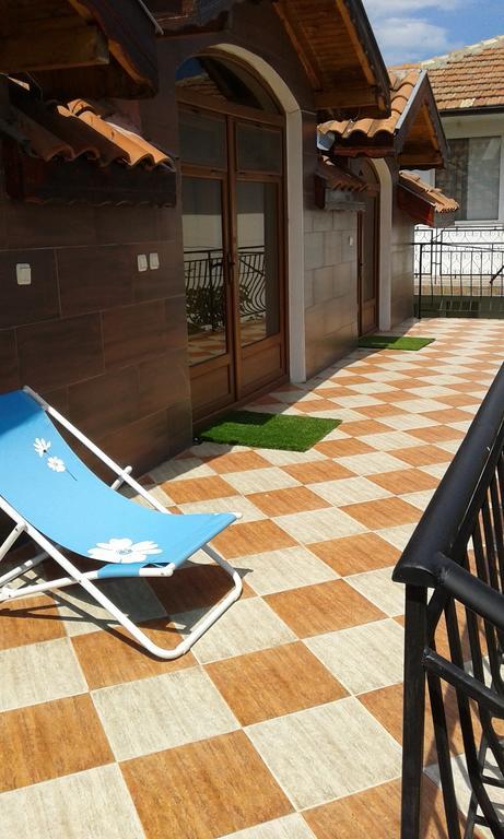 Guest House Yoanna Balchik Ngoại thất bức ảnh