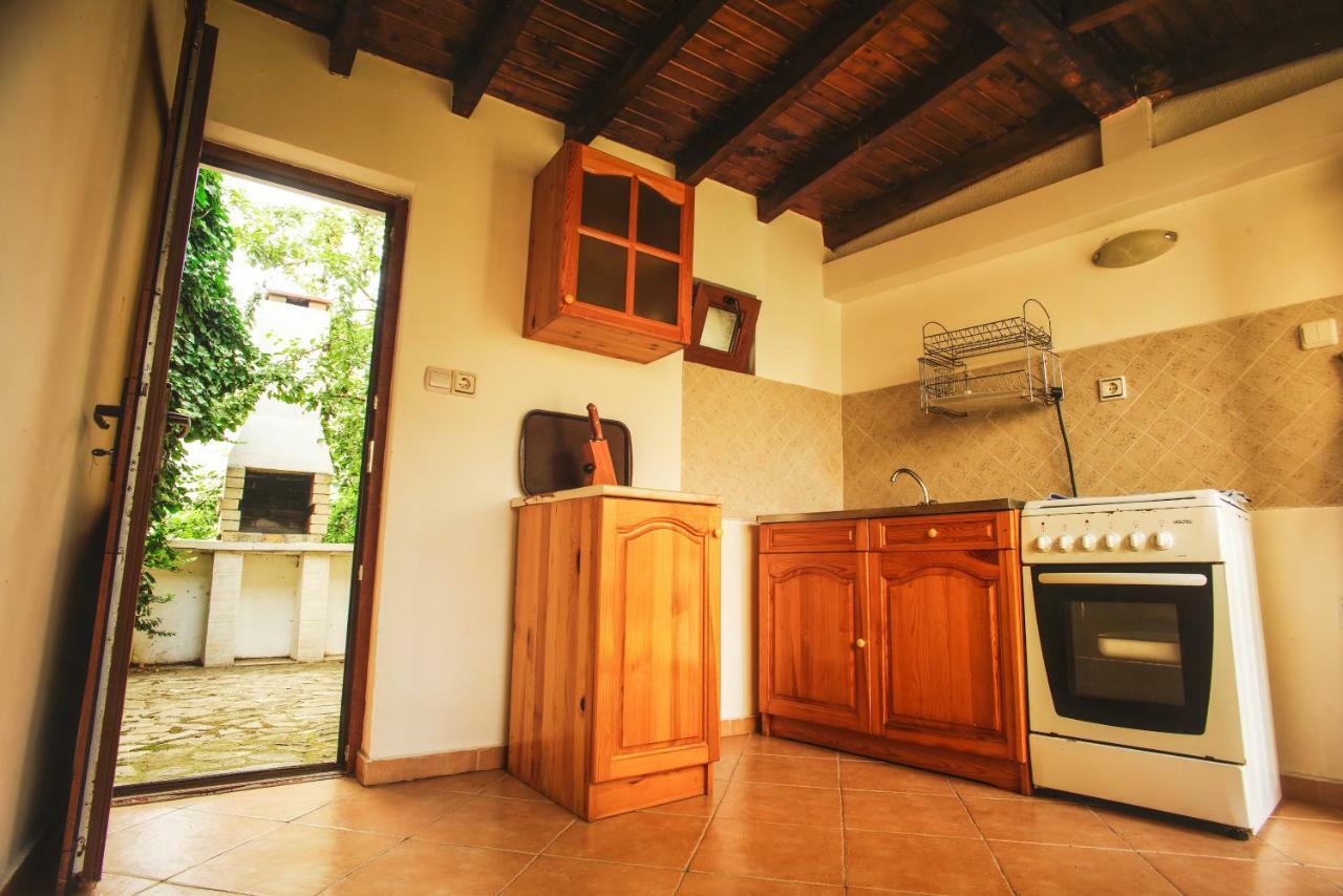 Guest House Yoanna Balchik Ngoại thất bức ảnh