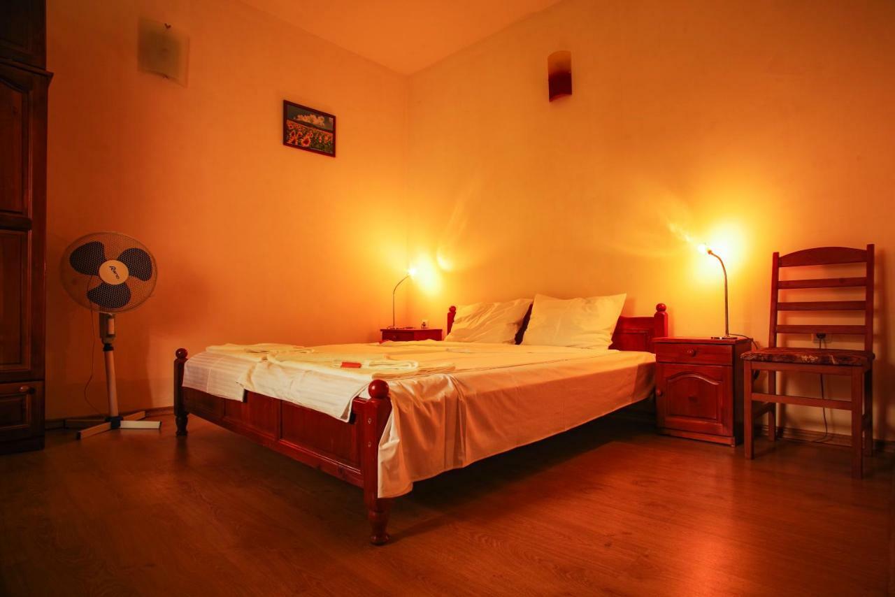 Guest House Yoanna Balchik Ngoại thất bức ảnh
