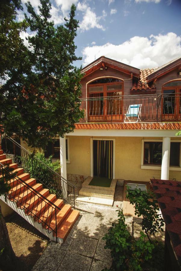 Guest House Yoanna Balchik Ngoại thất bức ảnh
